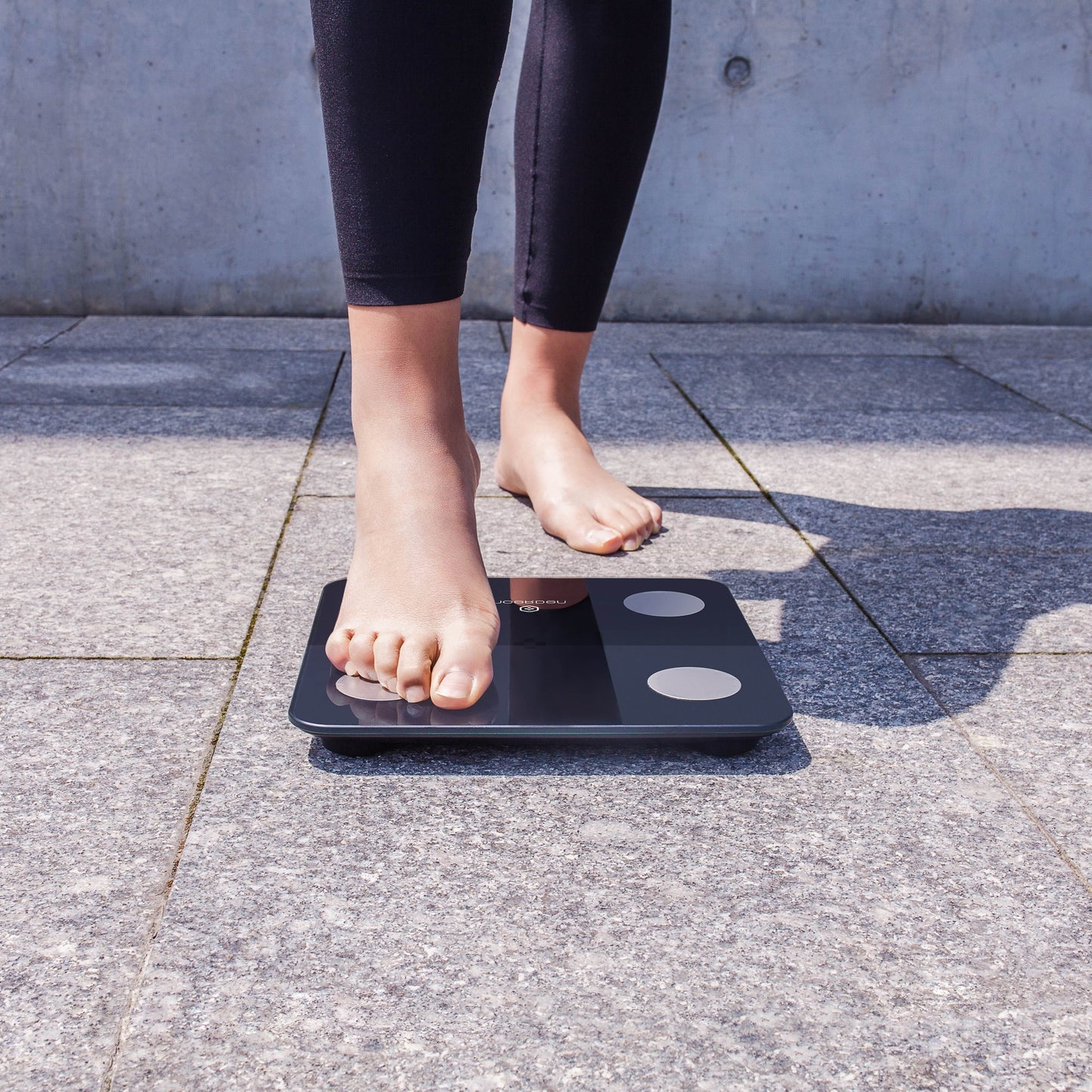 Minimi Smart Body Fat Scale with Bluetooth Detailed Body Composition Analysis, Black