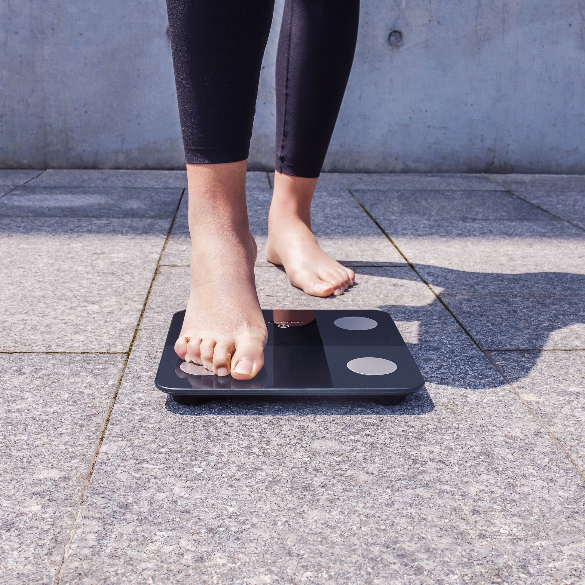 Minimi Smart Body Fat Scale with Bluetooth Detailed Body Composition Analysis, Black