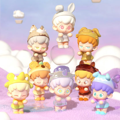 Adorable Creatures' Fantasy Land Series Figures, Mini Blind Box, Random Design Action Figures, Collectible Toys Home Decorations, Holiday Birthday Gifts, Cute Desk Accessories, Single Box