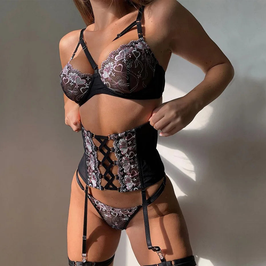 Sexy Bra and Panties Set Lingerie Embroidery Erotic Bra and G String Thong Brief Sets Intimates Costumes Sex Women'S Underwear