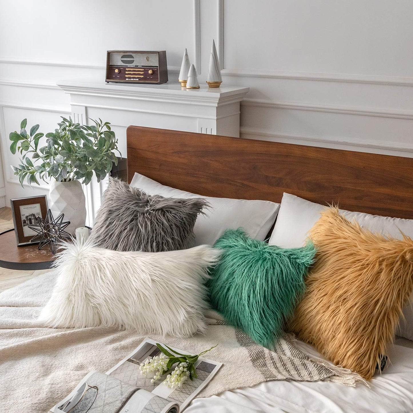 Pack of 2 Faux Fur Throw Pillow Covers Cushion Covers Luxury Soft Decorative Pillowcase Fuzzy Pillow Covers for Bed/Couch,Ginger 20 X 20 Inches